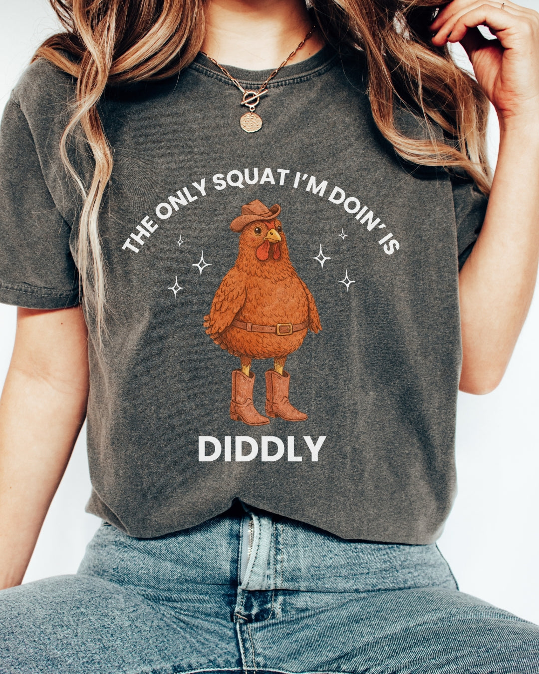 Diddly Squat Chicken Tee